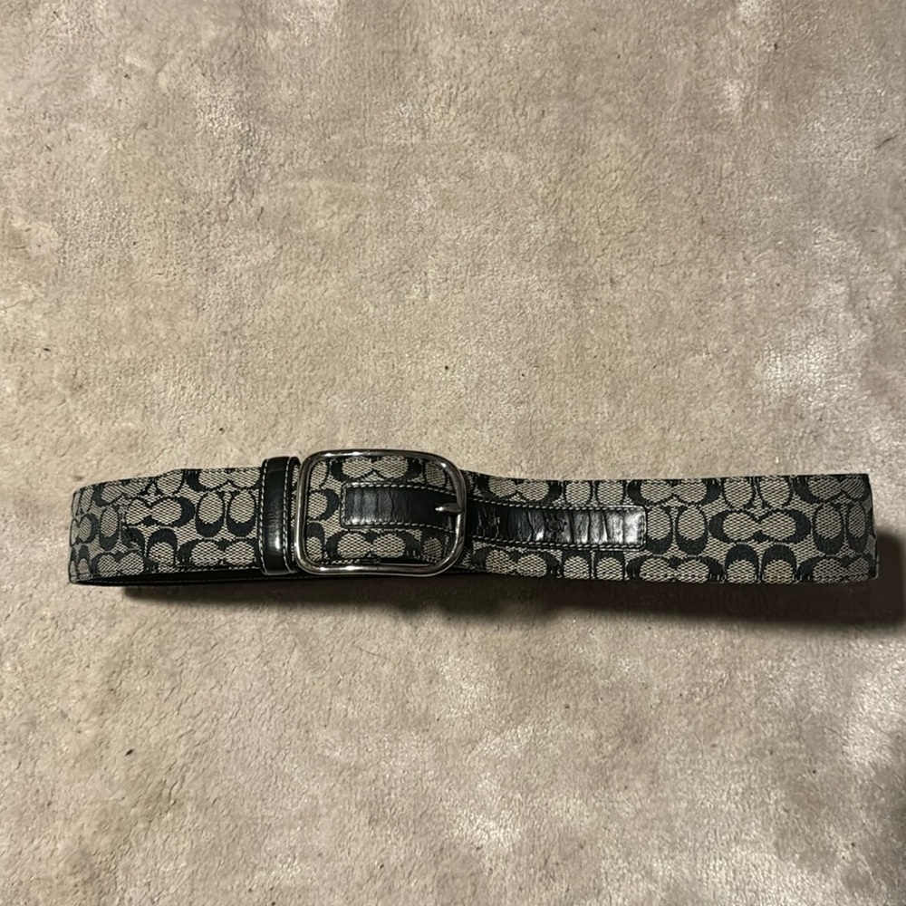 Coach Signature monogram logo belt